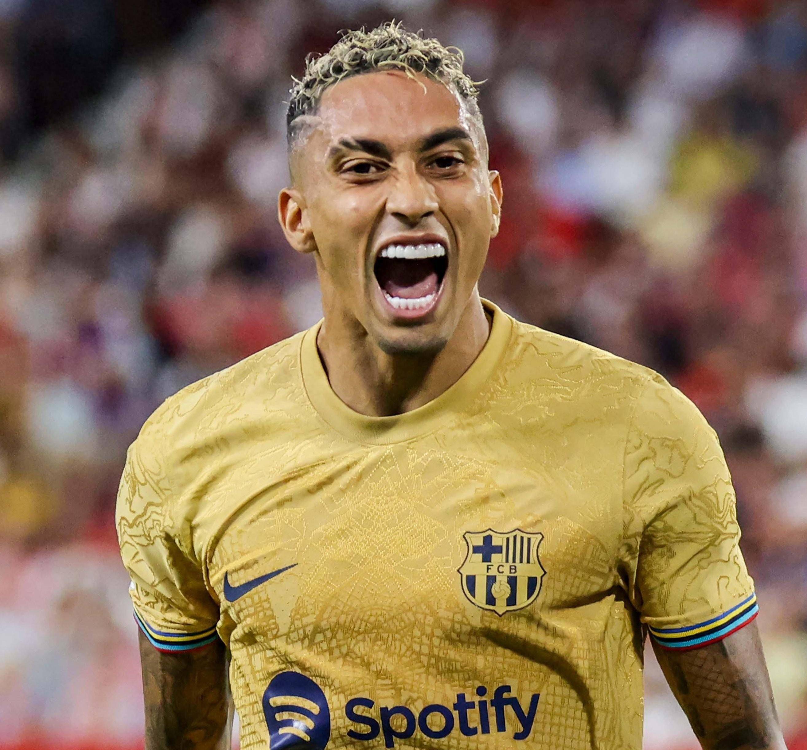 爱游戏体育官网-关于尼日利亚选手在非洲联赛中崭露头角，备受赞誉的信息