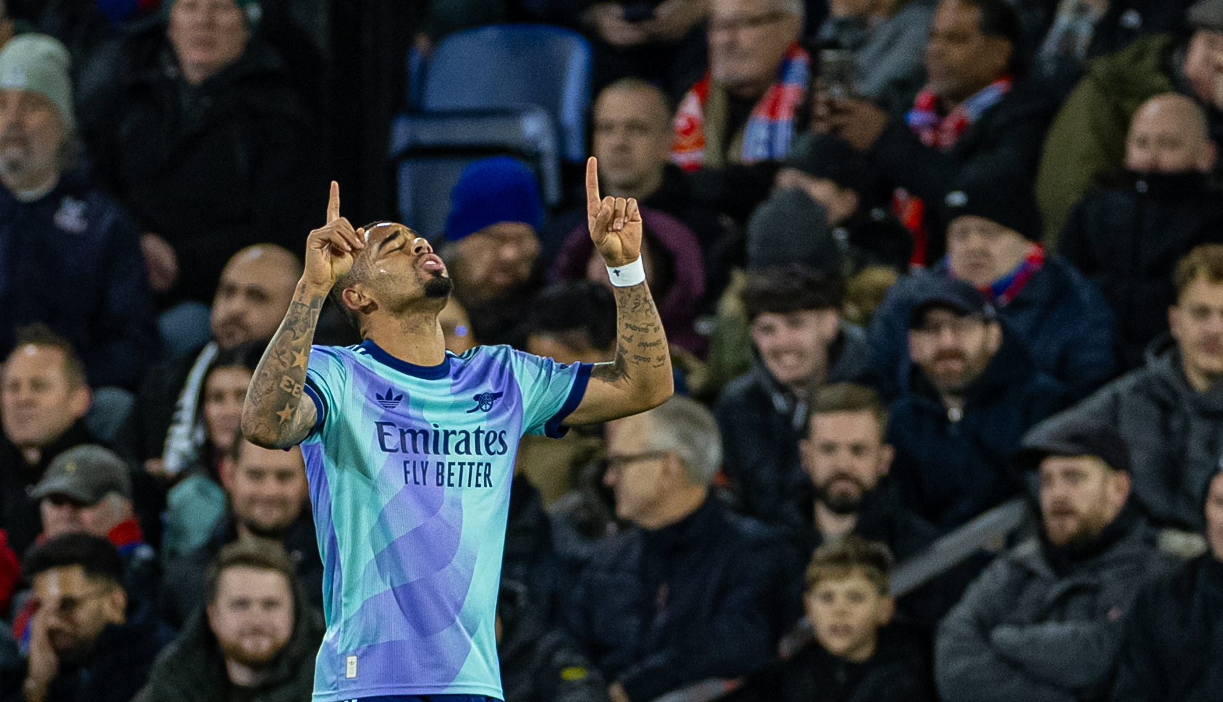 包含水晶宫客场告负,保级希望蒙上阴影的词条 包含水晶宫客场告负,保级希望蒙上阴影的词条