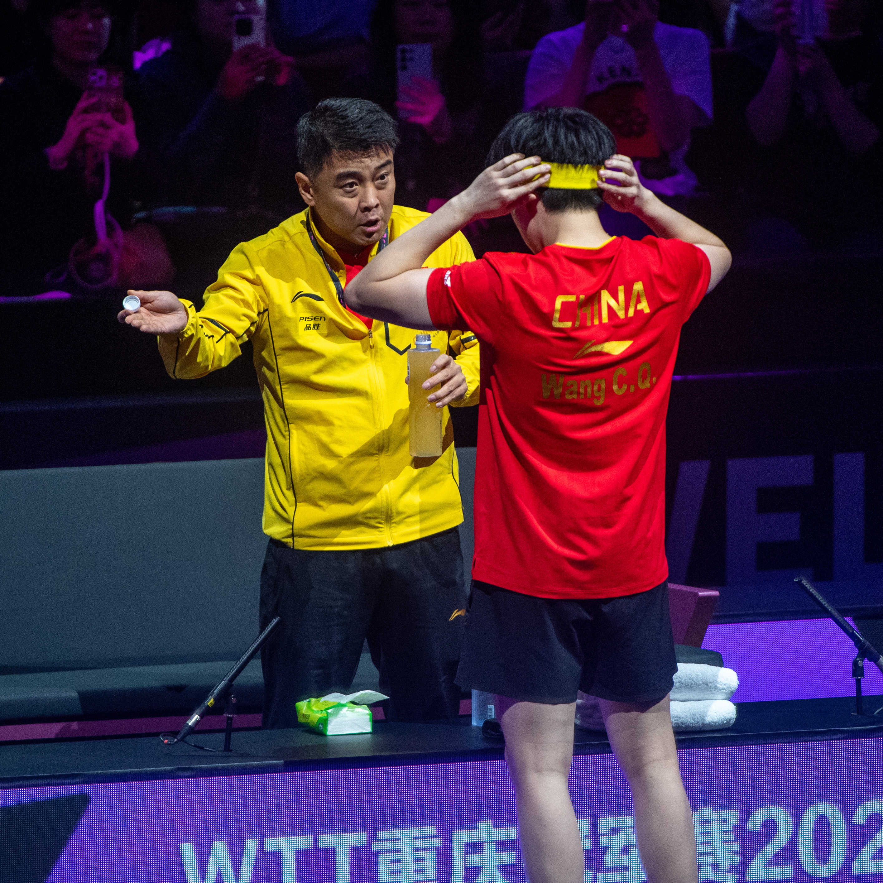 乒乓球冠军赛:实力对决,激情四射 乒乓球冠军赛:实力对决,激情四射