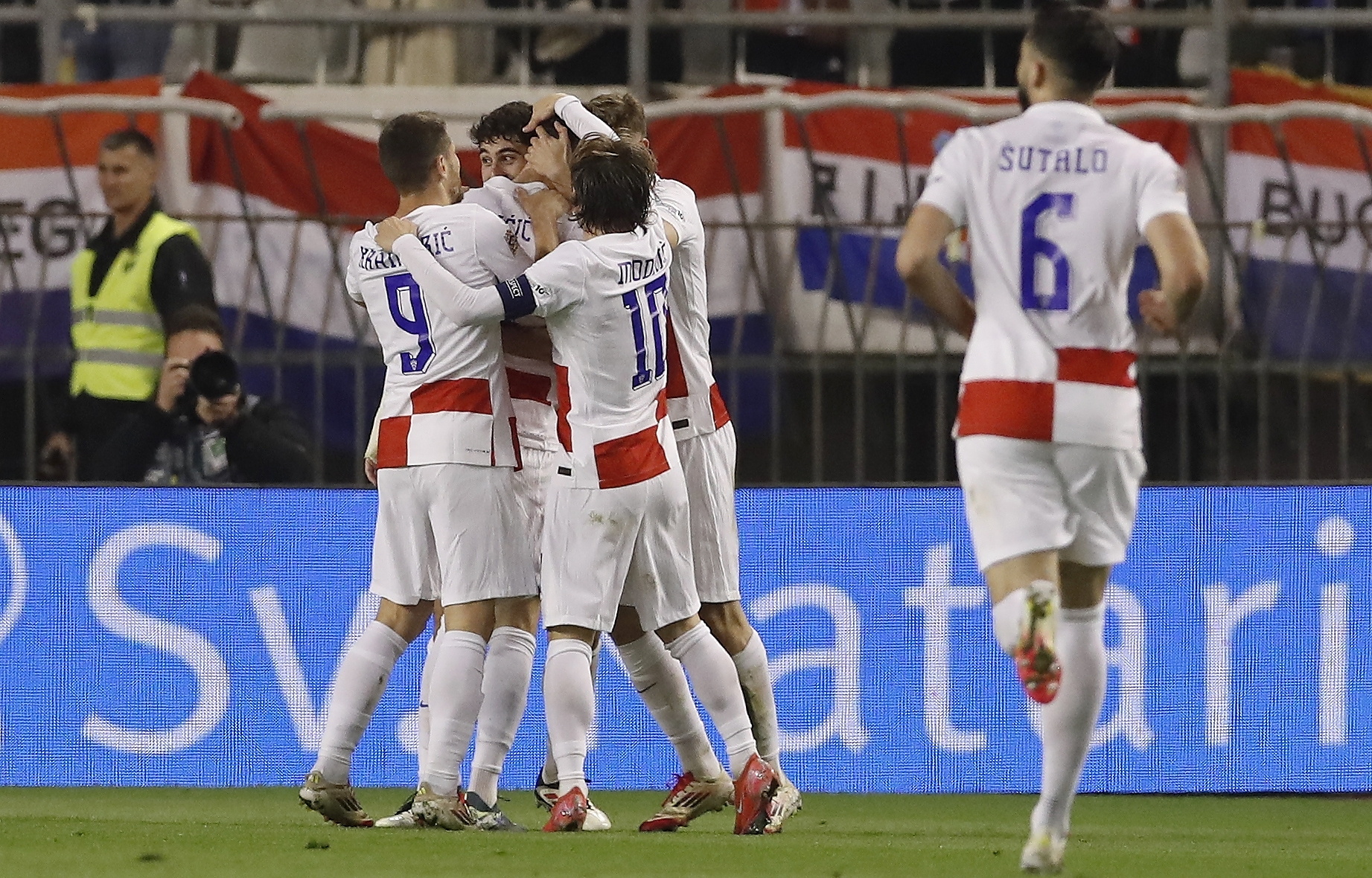 爱尔兰女足力克克罗地亚,取得胜利 爱尔兰女足力克克罗地亚,取得胜利