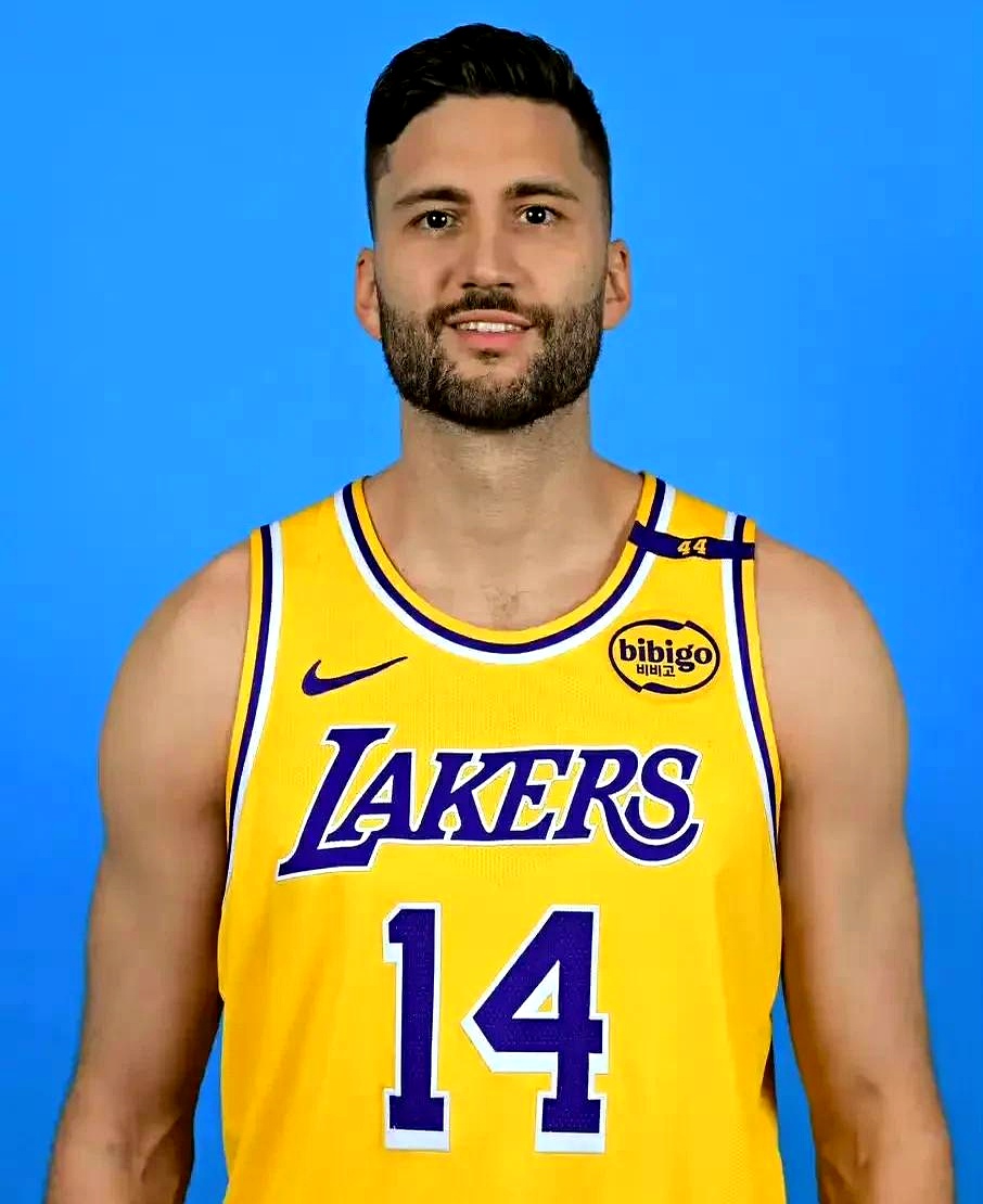 包含斯特拉斯堡球员伤愈复出,为球队增添实力的词条 包含斯特拉斯堡球员伤愈复出,为球队增添实力的词条