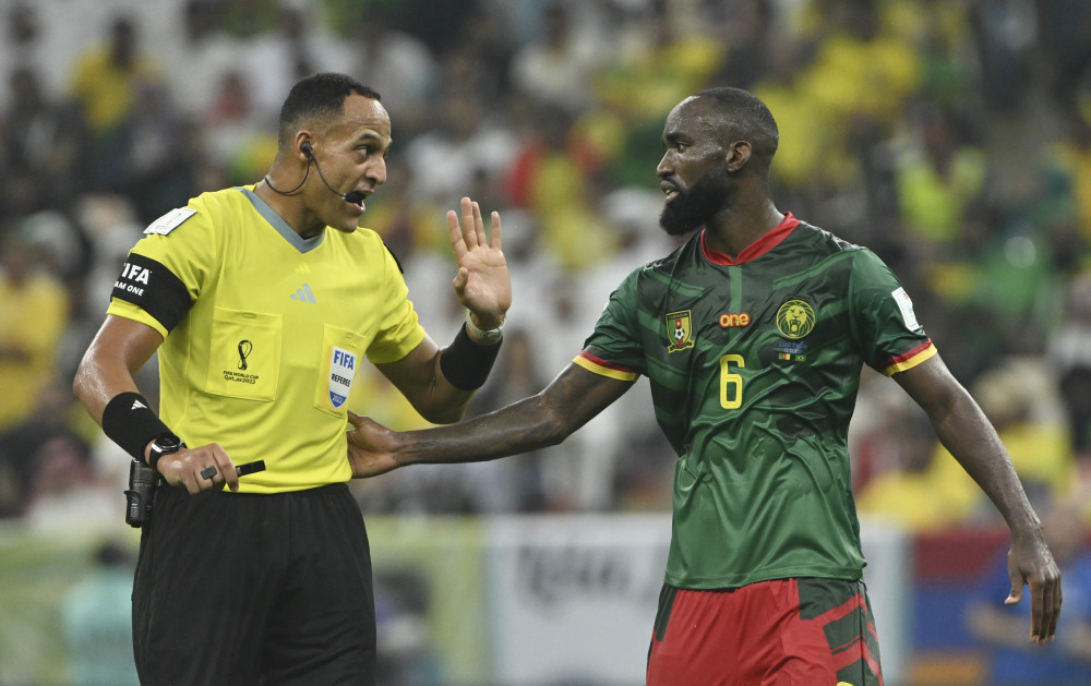 足球热点:喀麦隆队夺冠喜悦,成为焦点的简单介绍 足球热点:喀麦隆队夺冠喜悦,成为焦点的简单介绍