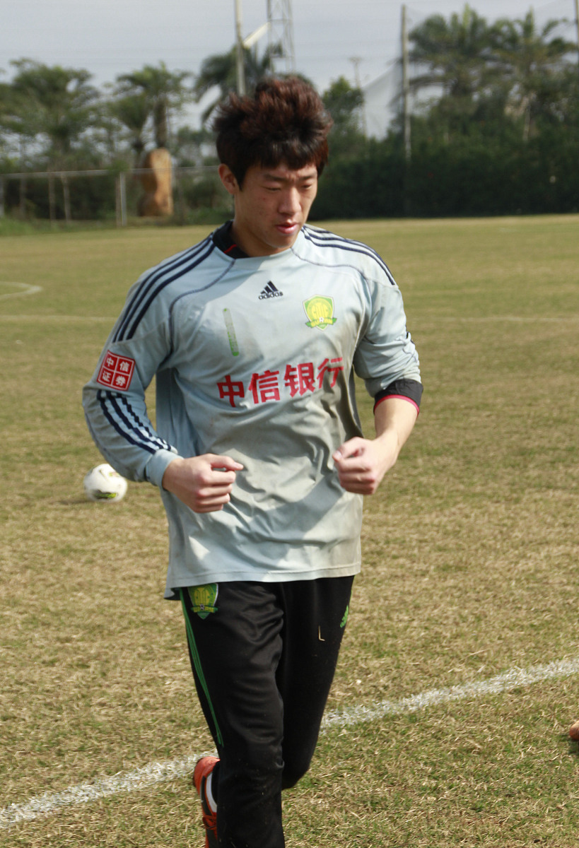 关于队长带领球队奋勇拼搏,为胜利而战的信息 关于队长带领球队奋勇拼搏,为胜利而战的信息