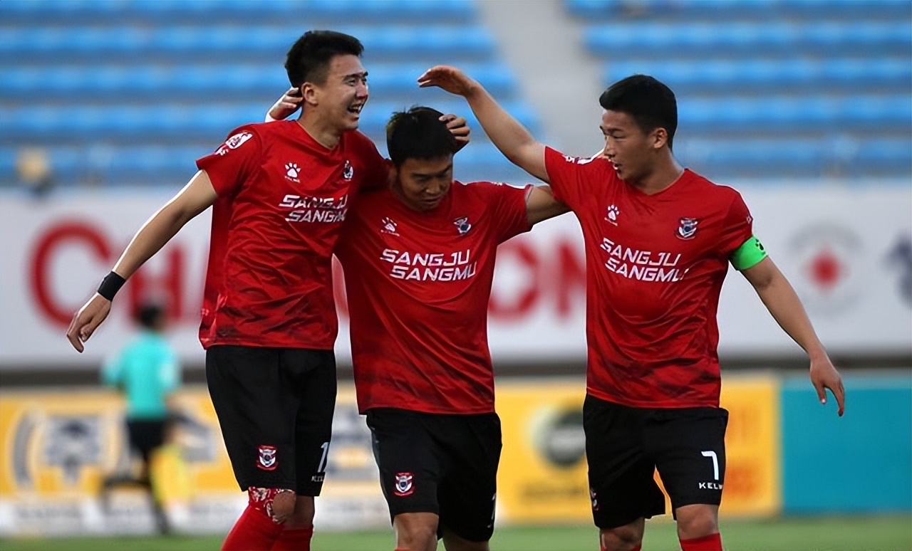 FC科隆队发挥出色,成功逆转比赛获胜的简单介绍 FC科隆队发挥出色,成功逆转比赛获胜的简单介绍