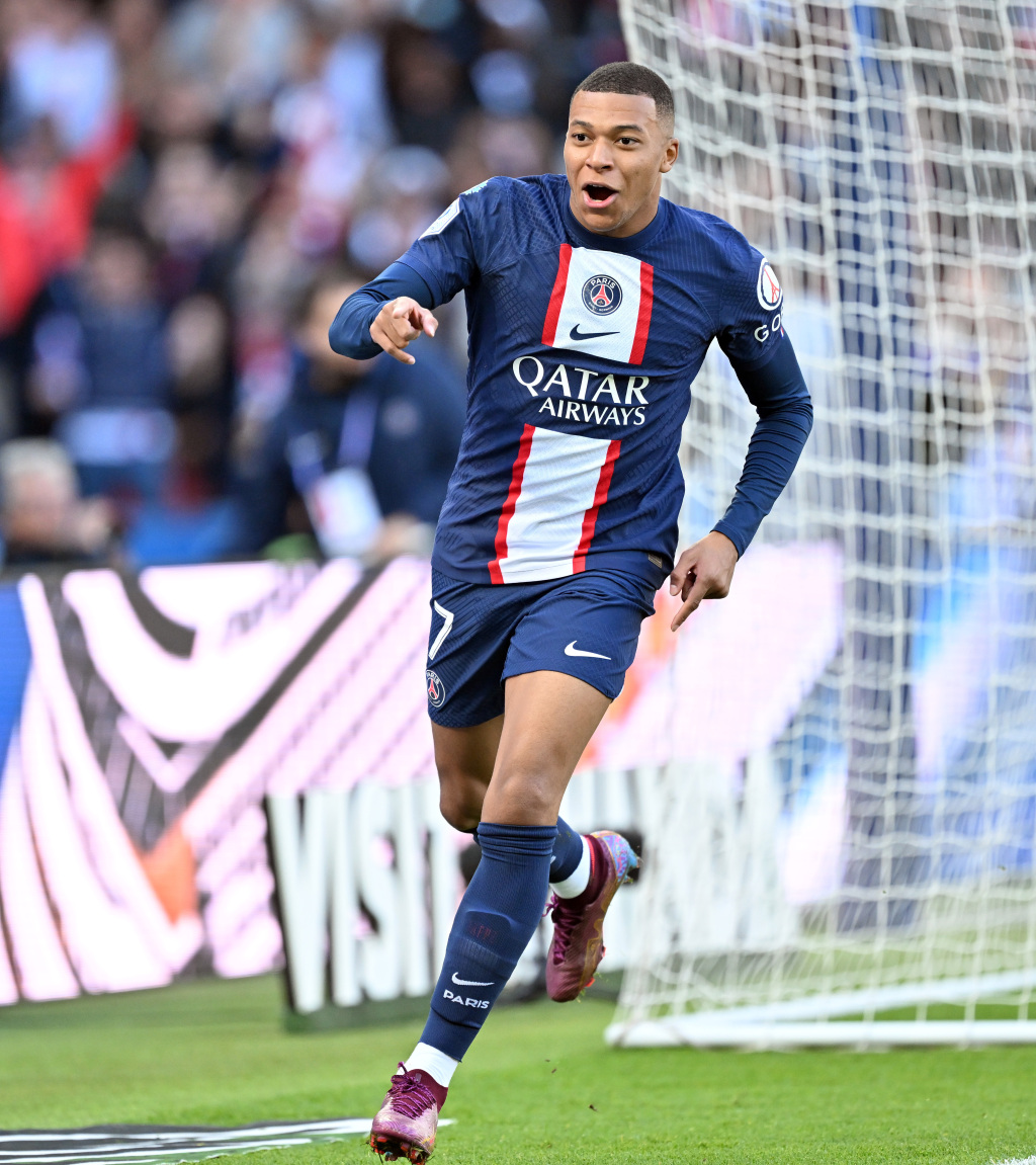 包含德国劲旅卫冕冠军,一路风光无限的词条 包含德国劲旅卫冕冠军,一路风光无限的词条