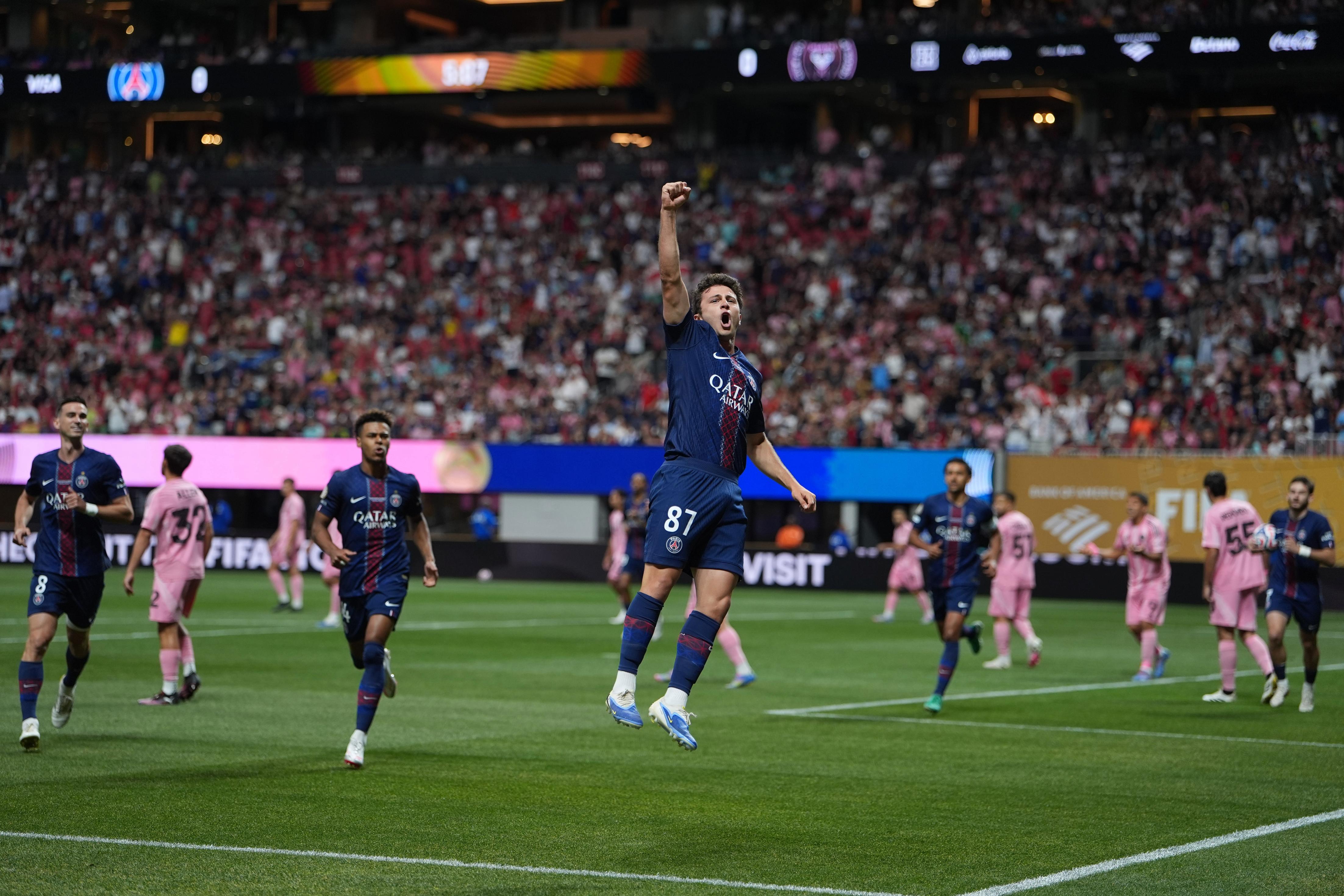 爱游戏登录入口-巴黎圣日耳曼再现经典对决，赢得胜利的简单介绍