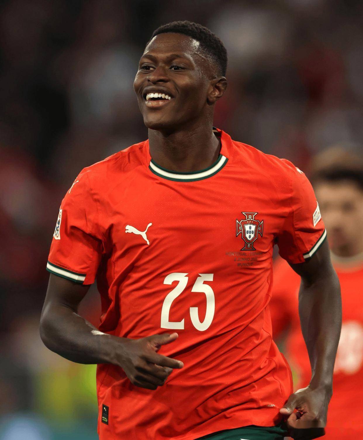 欧国联比赛中球员表现亮眼,成为焦点人物 欧国联比赛中球员表现亮眼,成为焦点人物